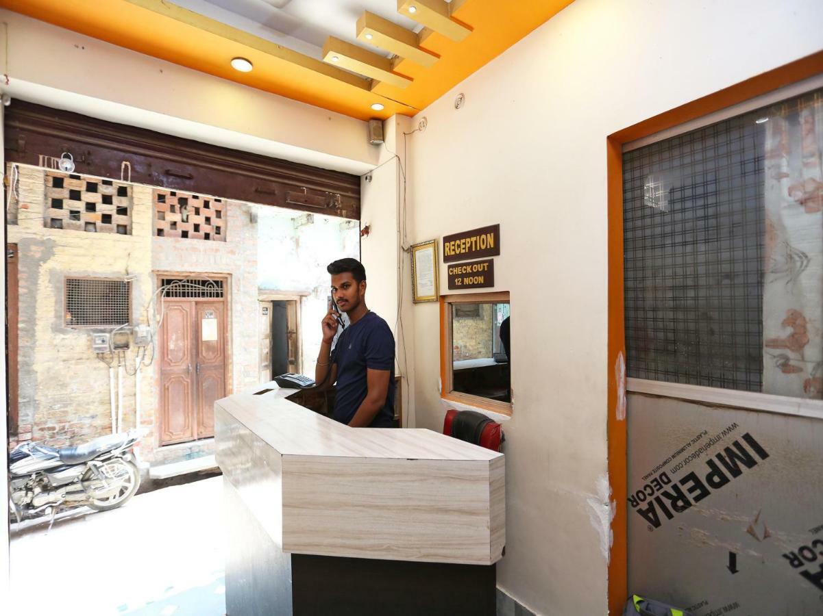 فاراناسي Spot On 45585 Hotel Aakash Ganga المظهر الخارجي الصورة
