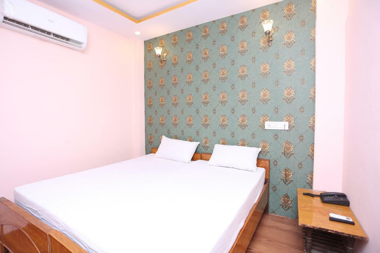 فاراناسي Spot On 45585 Hotel Aakash Ganga المظهر الخارجي الصورة