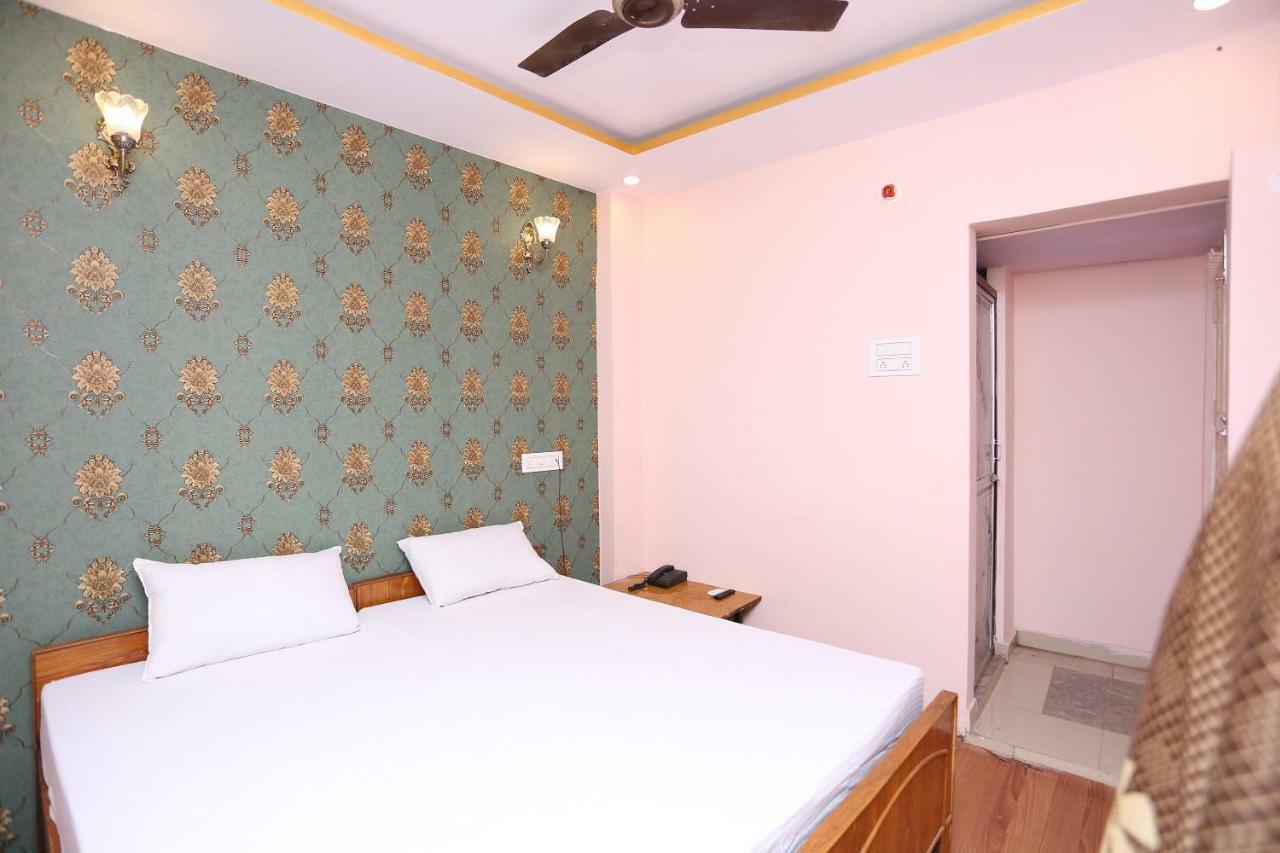 فاراناسي Spot On 45585 Hotel Aakash Ganga المظهر الخارجي الصورة